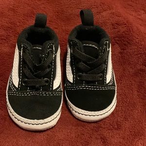 Vans infant shoes